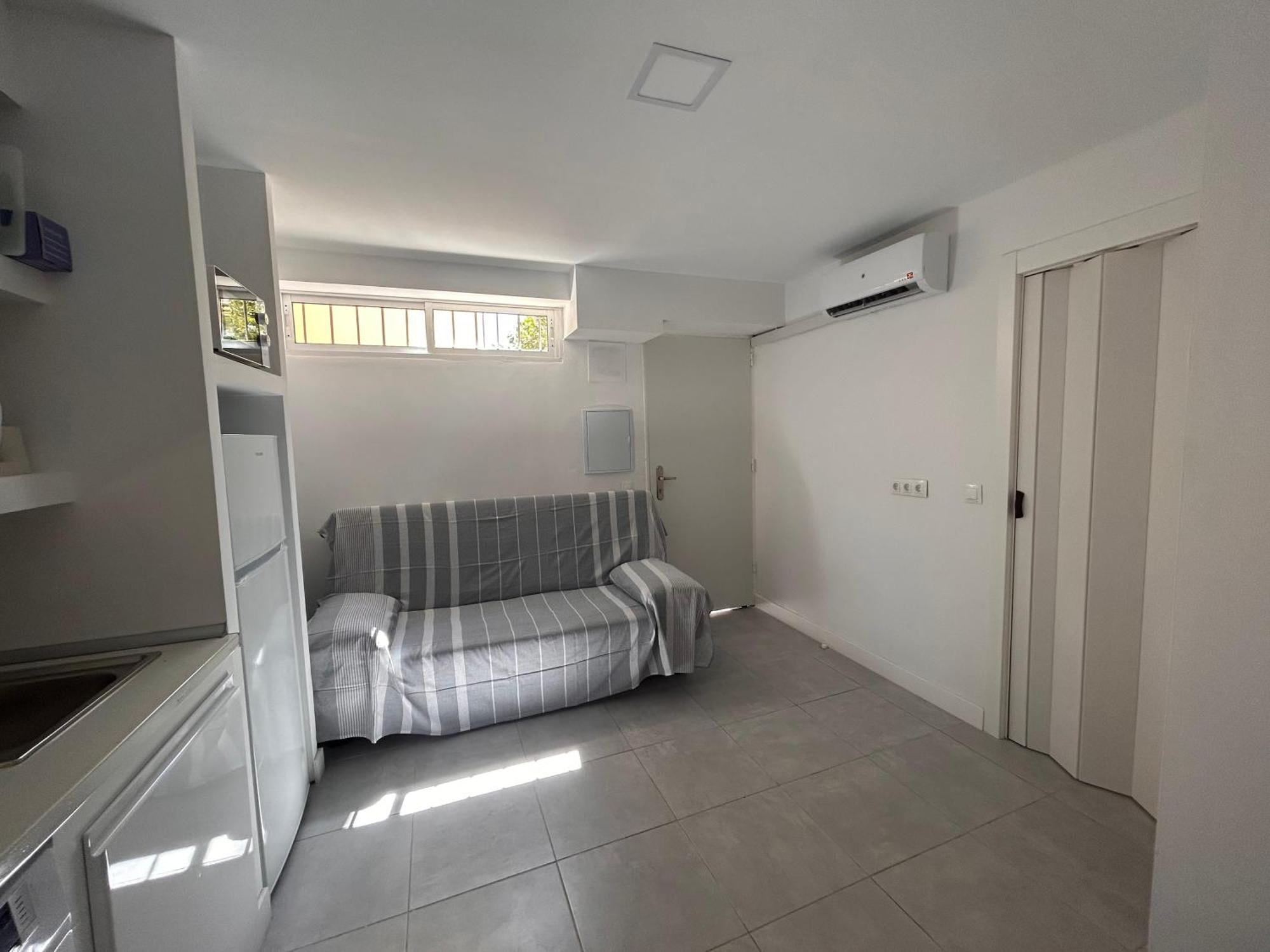 Apartamentos Yiya Malaga Bagian luar foto